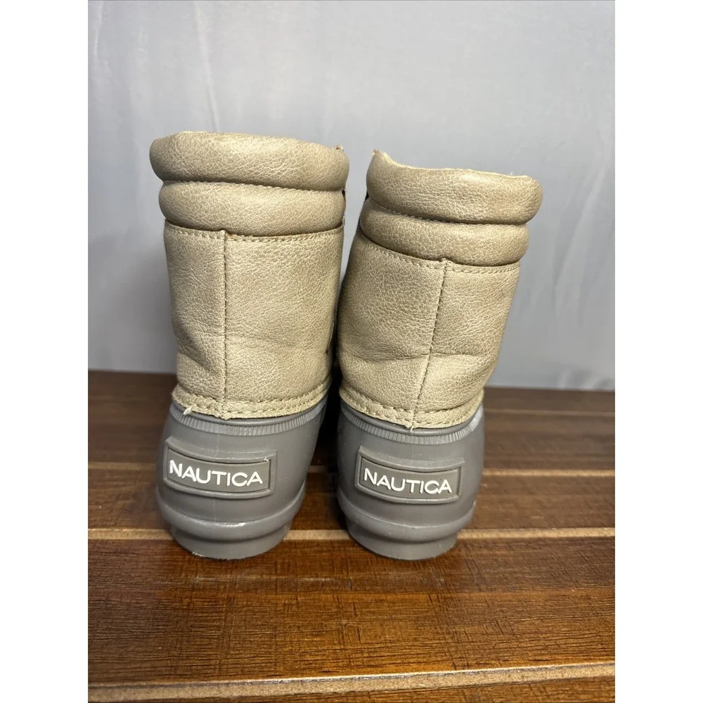 NAUTICA Women's Size 7 Gray & Tan Sea Ripple DUCK BOOTS Rain Winter Cold Weather